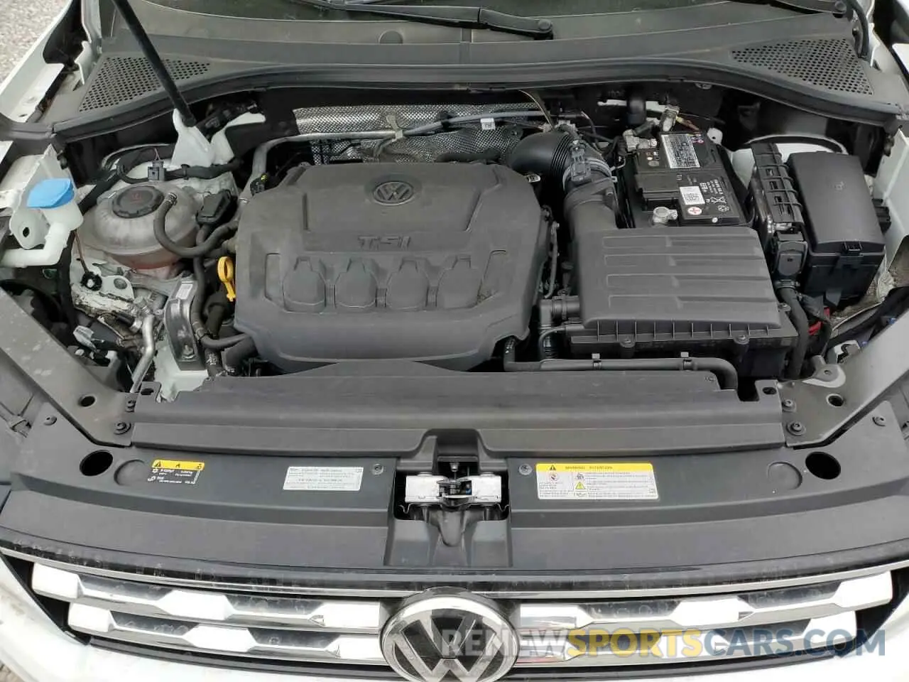 12 Photograph of a damaged car 3VV3B7AX4MM080130 VOLKSWAGEN TIGUAN 2021