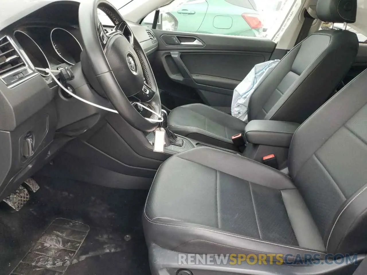 7 Photograph of a damaged car 3VV3B7AX4MM080130 VOLKSWAGEN TIGUAN 2021