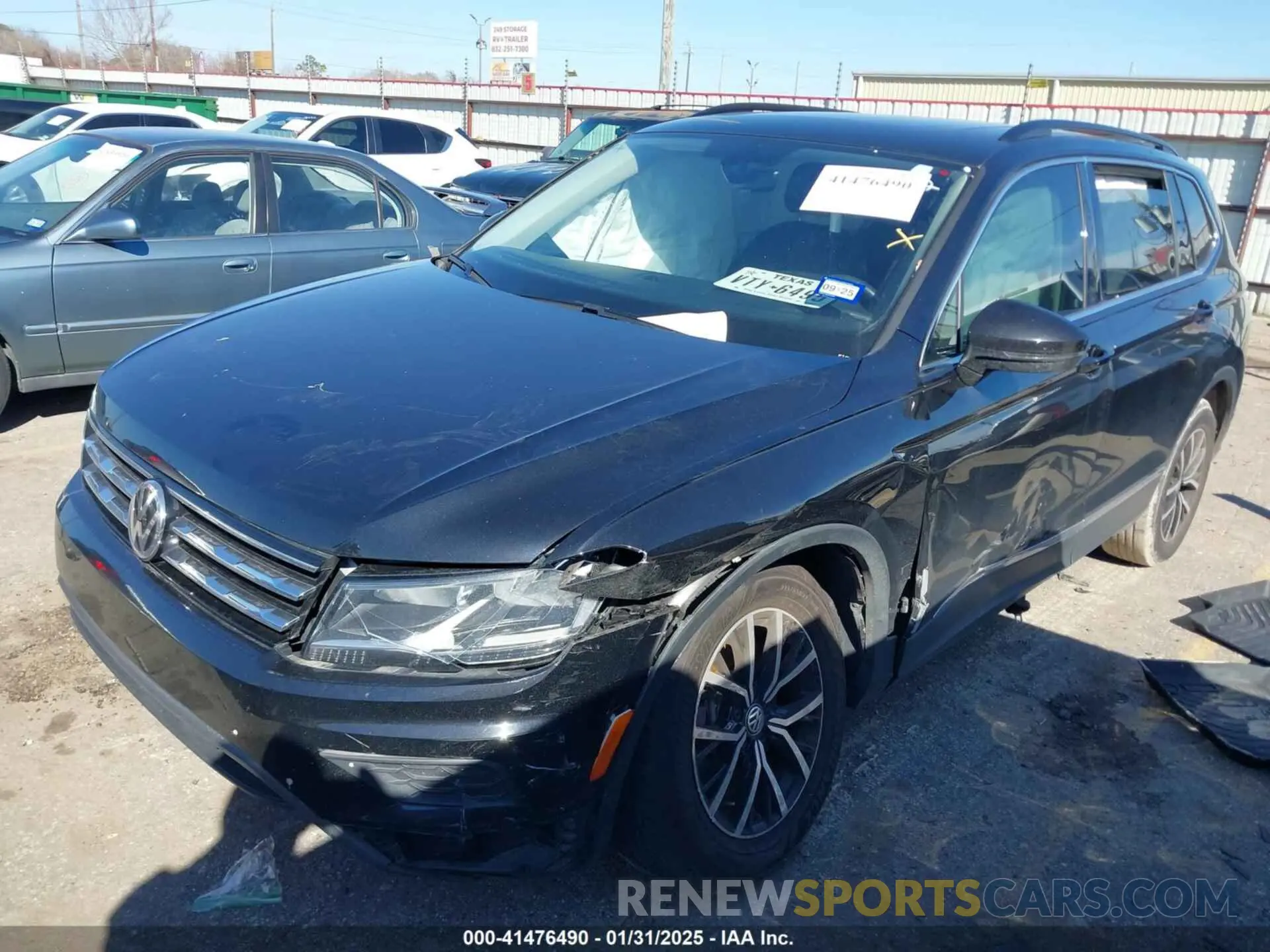 2 Photograph of a damaged car 3VV3B7AX4MM095811 VOLKSWAGEN TIGUAN 2021
