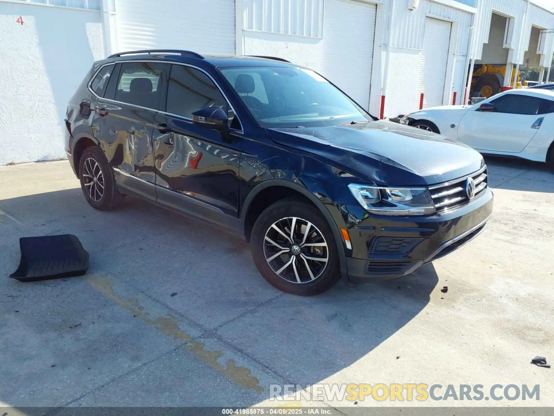 1 Photograph of a damaged car 3VV3B7AX4MM115359 VOLKSWAGEN TIGUAN 2021