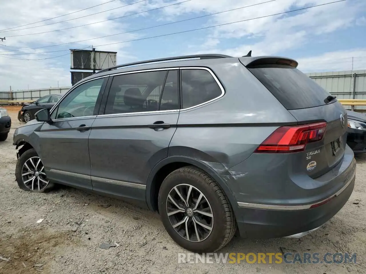 2 Photograph of a damaged car 3VV3B7AX4MM125292 VOLKSWAGEN TIGUAN 2021