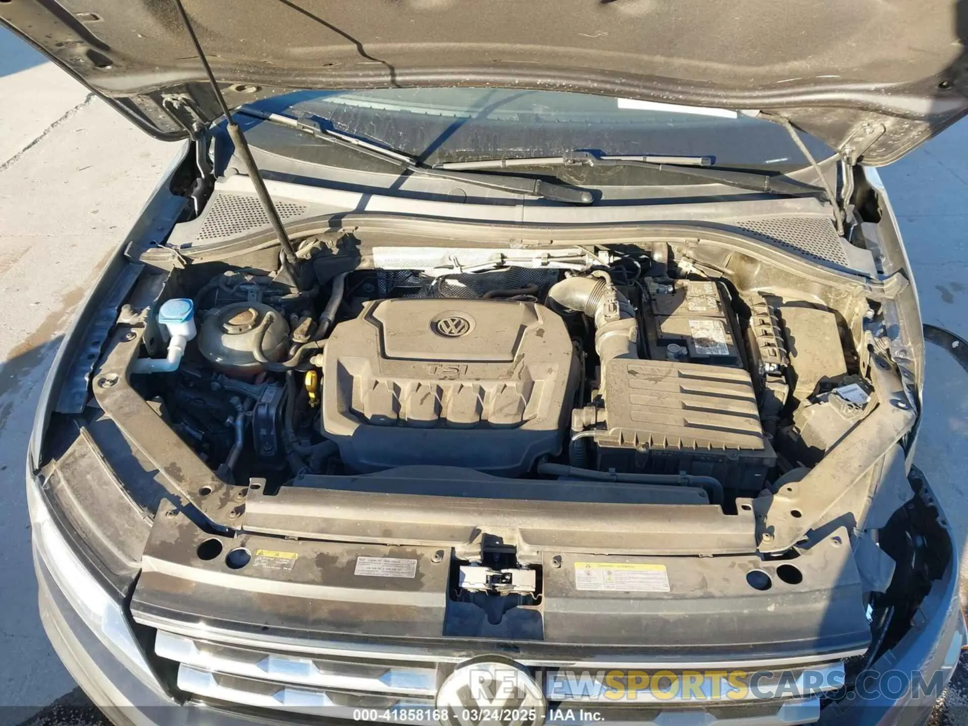 10 Photograph of a damaged car 3VV3B7AX5MM019661 VOLKSWAGEN TIGUAN 2021