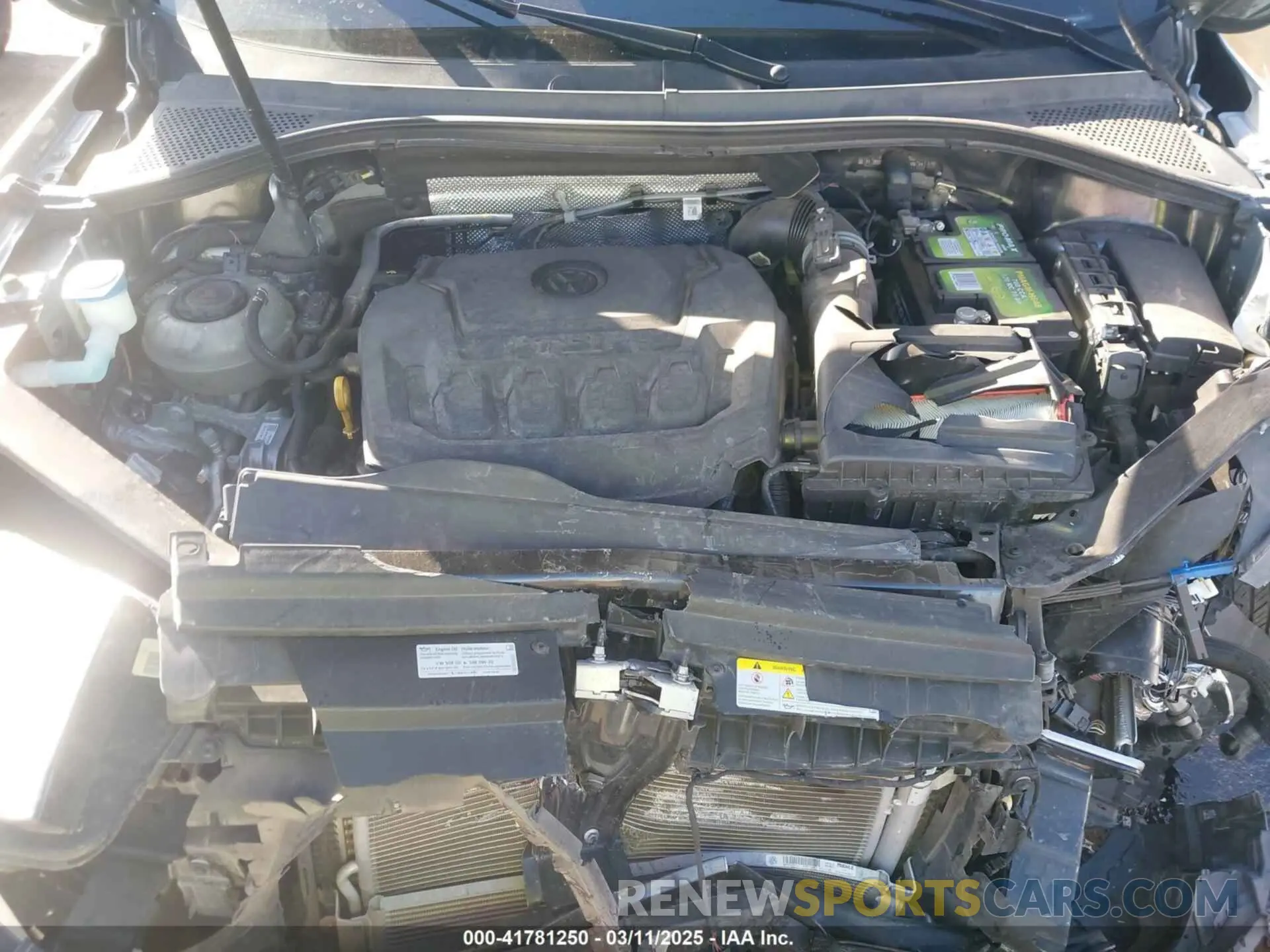10 Photograph of a damaged car 3VV3B7AX5MM068312 VOLKSWAGEN TIGUAN 2021