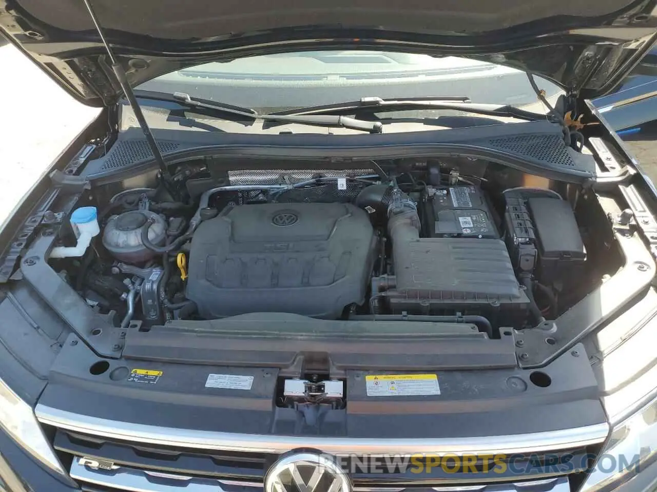 13 Photograph of a damaged car 3VV3B7AX5MM073784 VOLKSWAGEN TIGUAN 2021