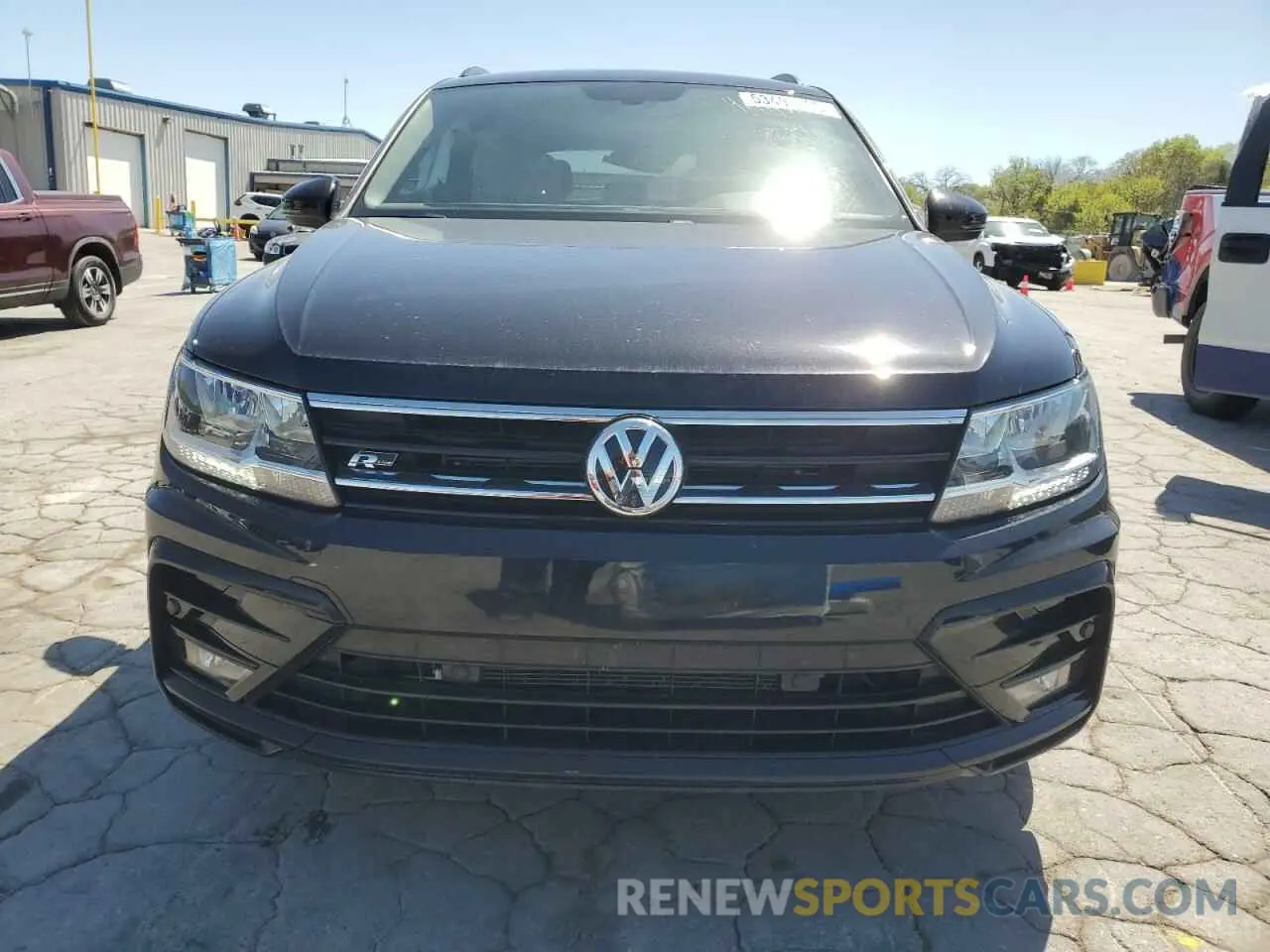 5 Photograph of a damaged car 3VV3B7AX5MM073784 VOLKSWAGEN TIGUAN 2021