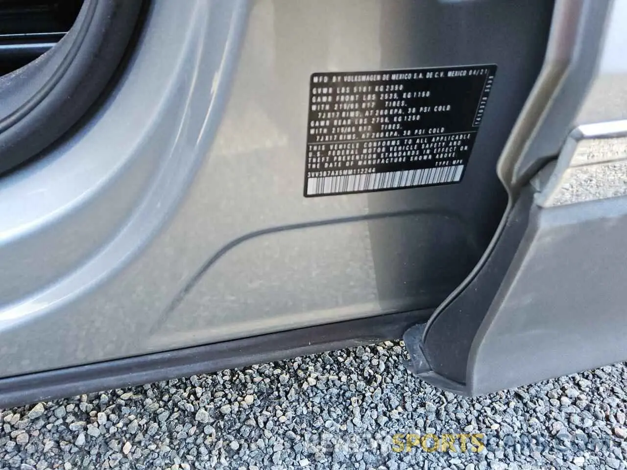 15 Photograph of a damaged car 3VV3B7AX5MM112244 VOLKSWAGEN TIGUAN 2021