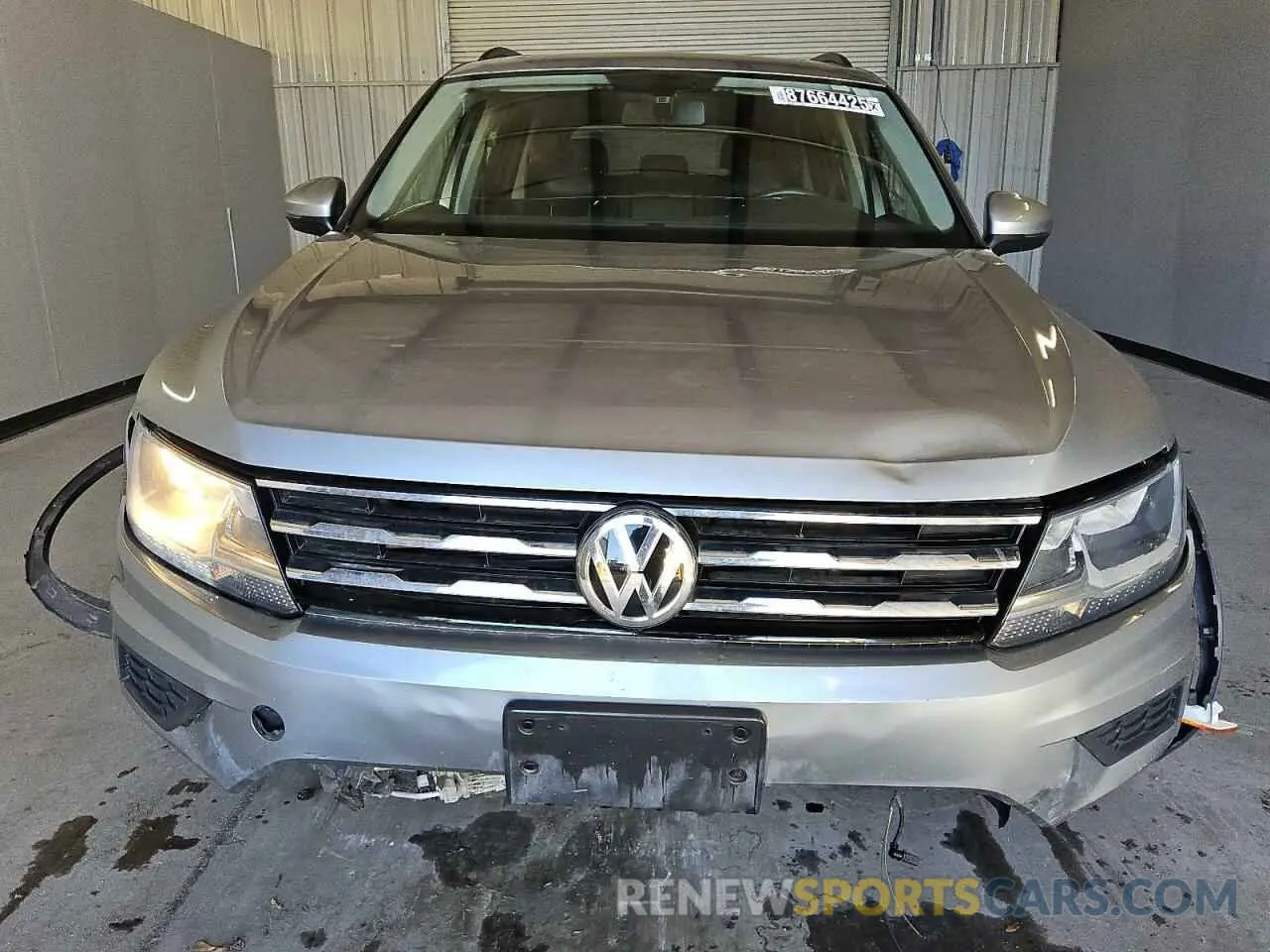 5 Photograph of a damaged car 3VV3B7AX5MM112244 VOLKSWAGEN TIGUAN 2021