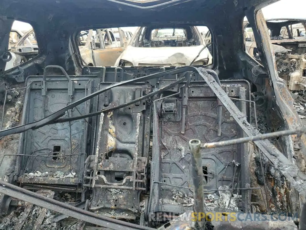 10 Photograph of a damaged car 3VV3B7AX5MM119551 VOLKSWAGEN TIGUAN 2021