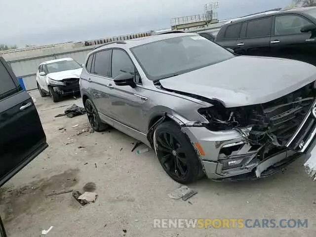 11 Photograph of a damaged car 3VV3B7AX5MM119551 VOLKSWAGEN TIGUAN 2021
