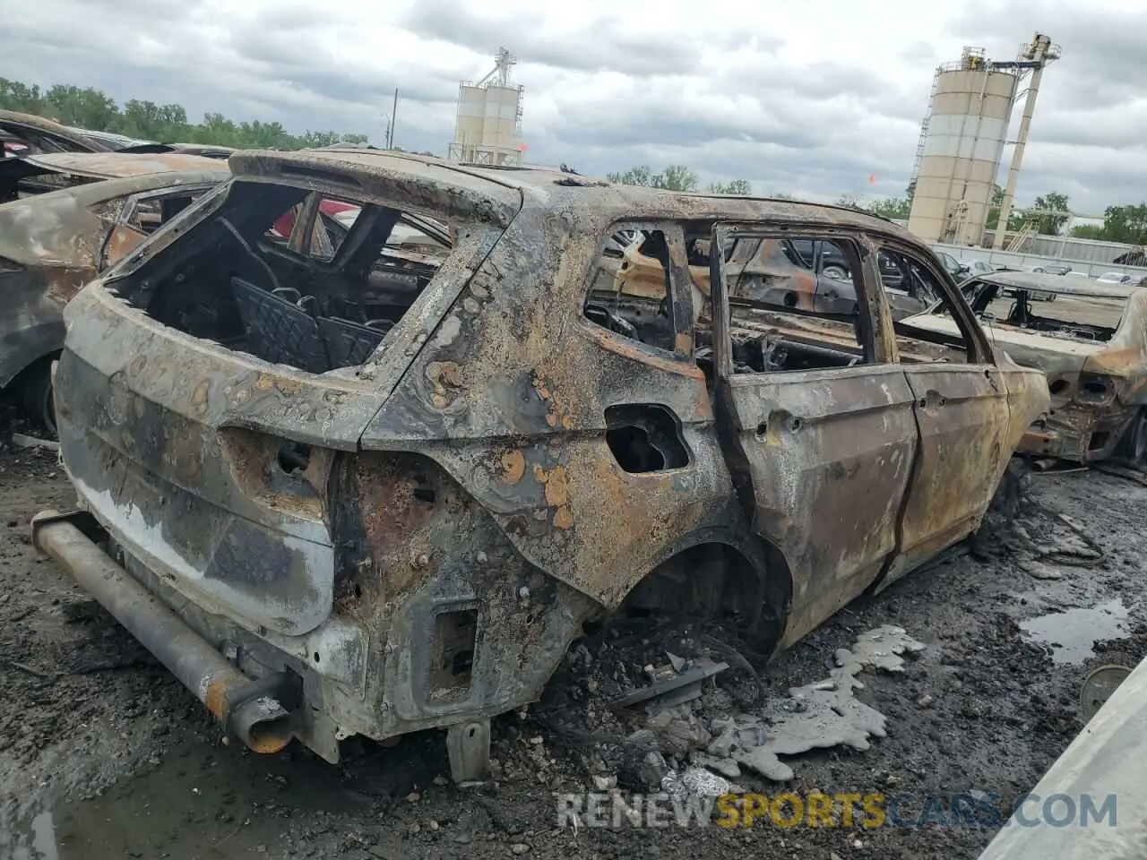 3 Photograph of a damaged car 3VV3B7AX5MM119551 VOLKSWAGEN TIGUAN 2021