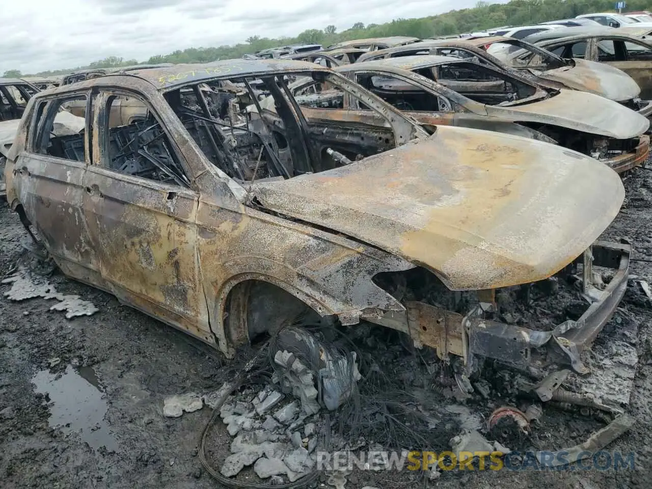 4 Photograph of a damaged car 3VV3B7AX5MM119551 VOLKSWAGEN TIGUAN 2021