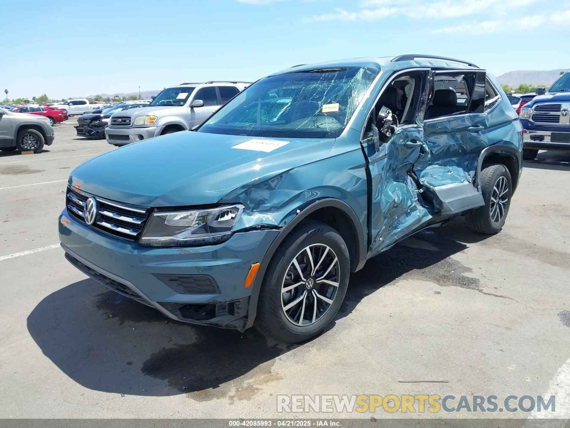 2 Photograph of a damaged car 3VV3B7AX5MM146829 VOLKSWAGEN TIGUAN 2021