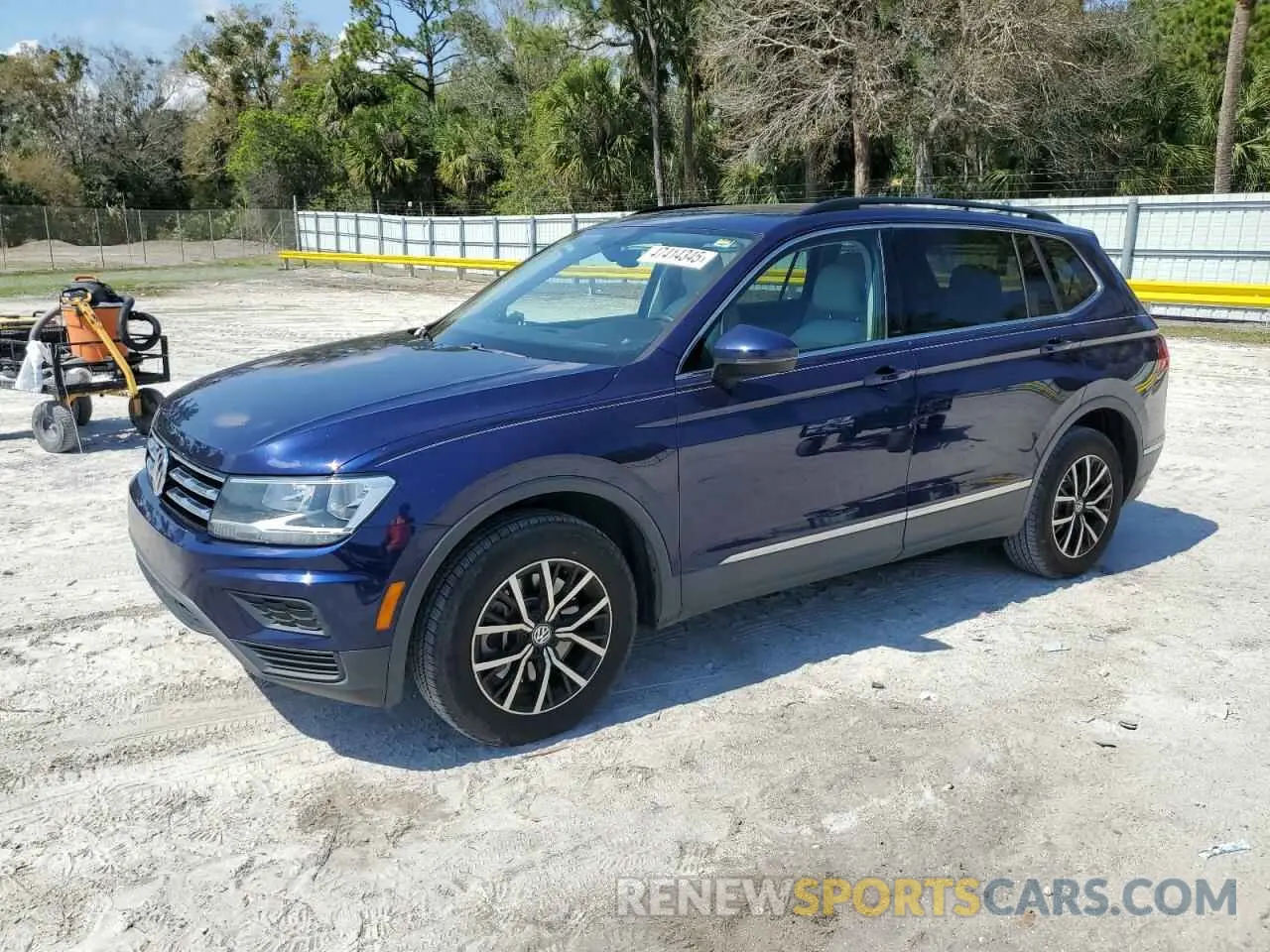 1 Photograph of a damaged car 3VV3B7AX6MM073311 VOLKSWAGEN TIGUAN 2021