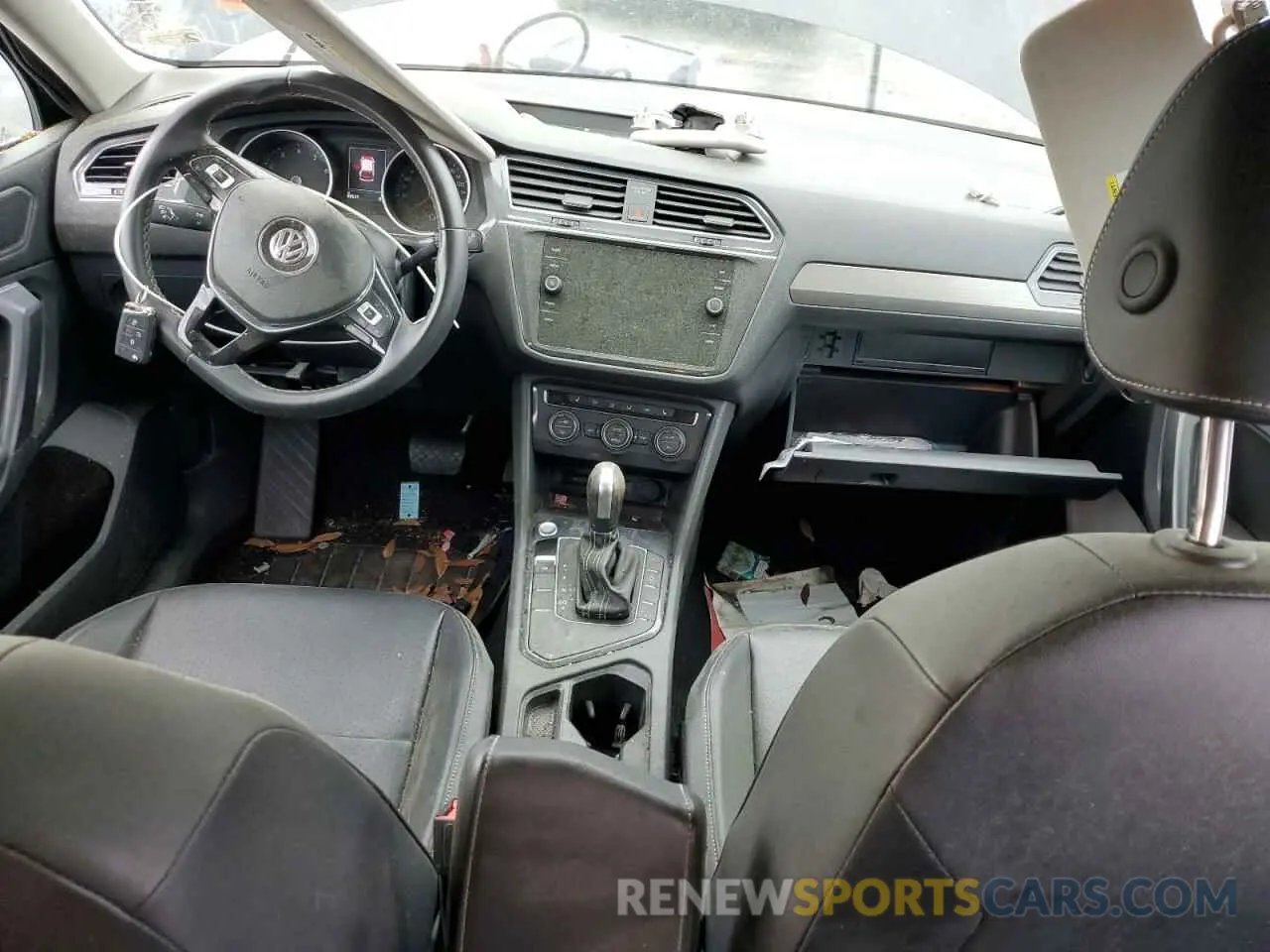 8 Photograph of a damaged car 3VV3B7AX6MM100281 VOLKSWAGEN TIGUAN 2021