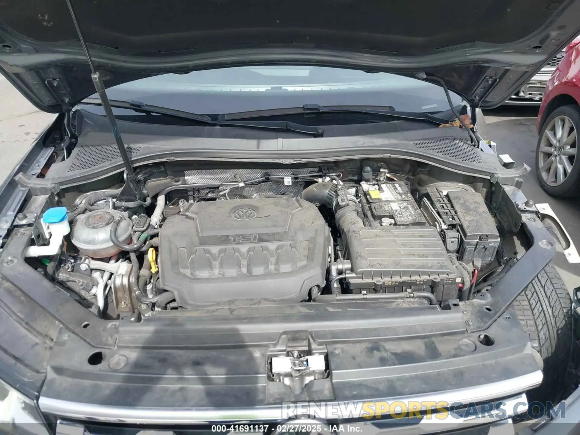 10 Photograph of a damaged car 3VV3B7AX7MM037871 VOLKSWAGEN TIGUAN 2021