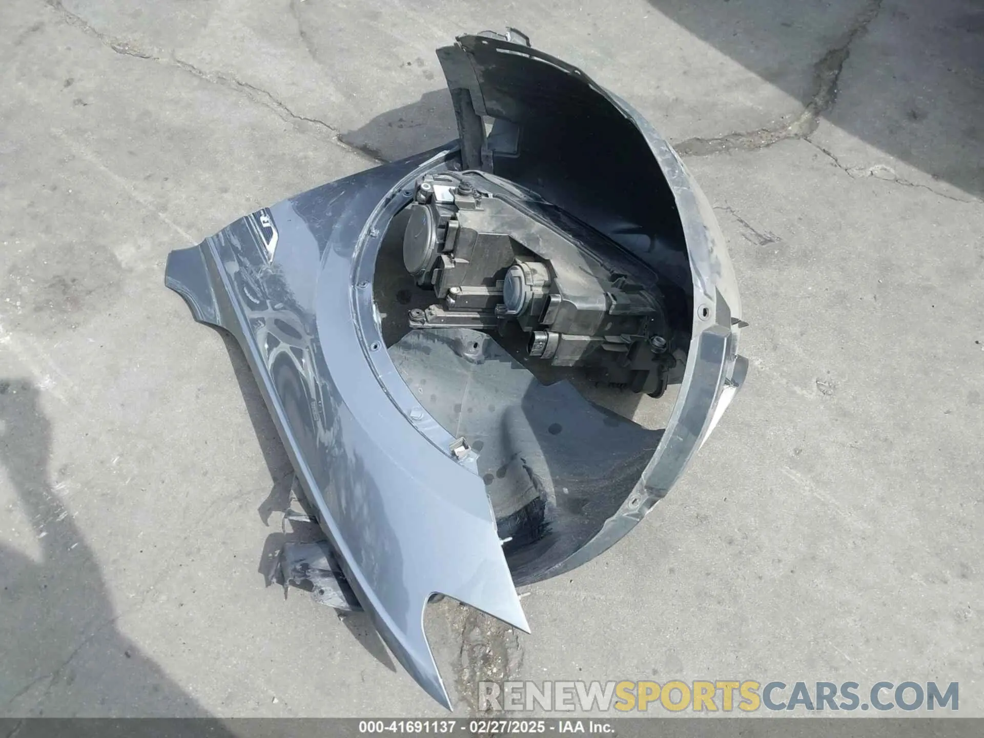 12 Photograph of a damaged car 3VV3B7AX7MM037871 VOLKSWAGEN TIGUAN 2021