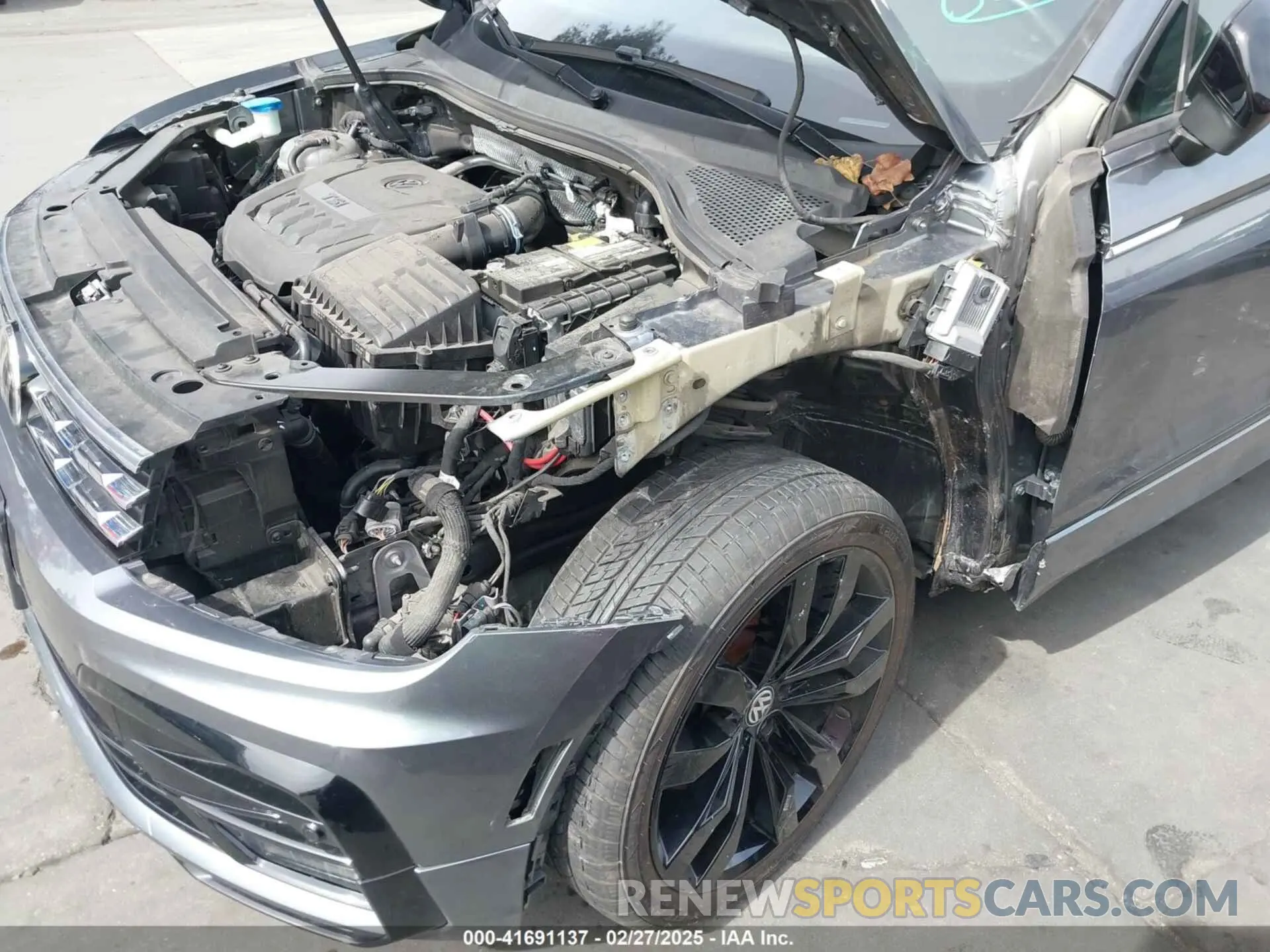 6 Photograph of a damaged car 3VV3B7AX7MM037871 VOLKSWAGEN TIGUAN 2021
