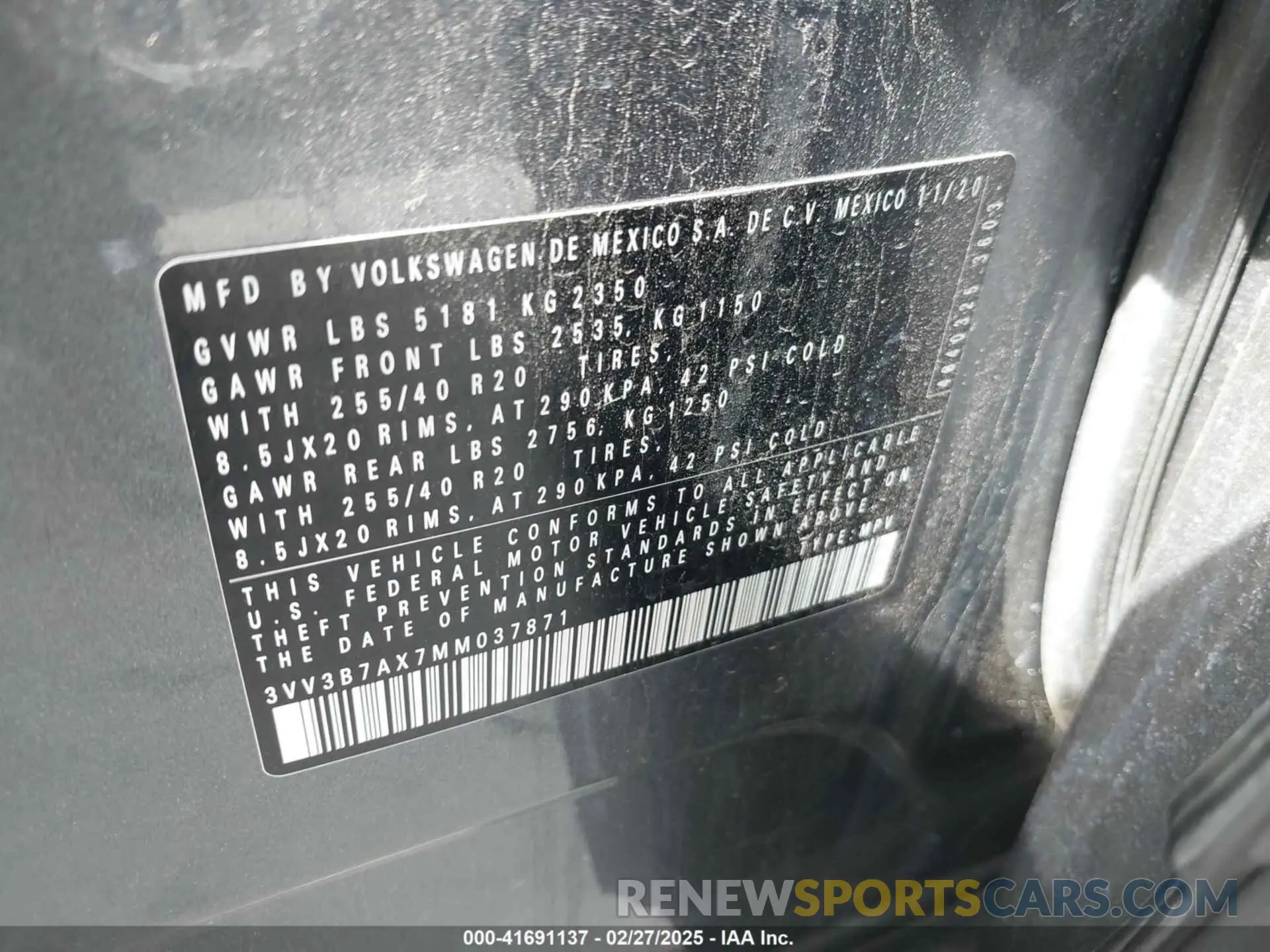 9 Photograph of a damaged car 3VV3B7AX7MM037871 VOLKSWAGEN TIGUAN 2021