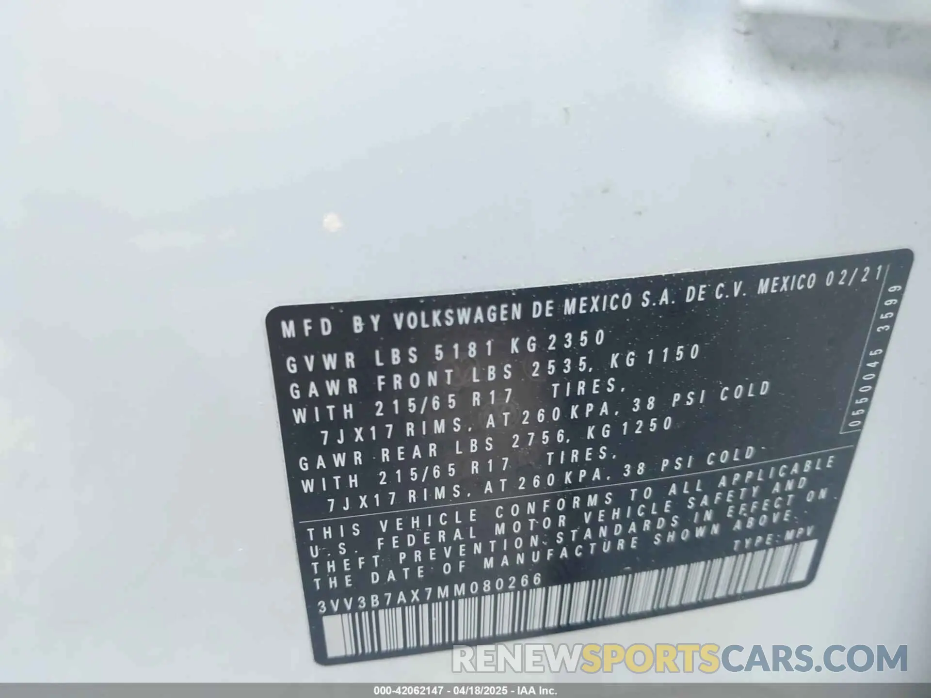9 Photograph of a damaged car 3VV3B7AX7MM080266 VOLKSWAGEN TIGUAN 2021