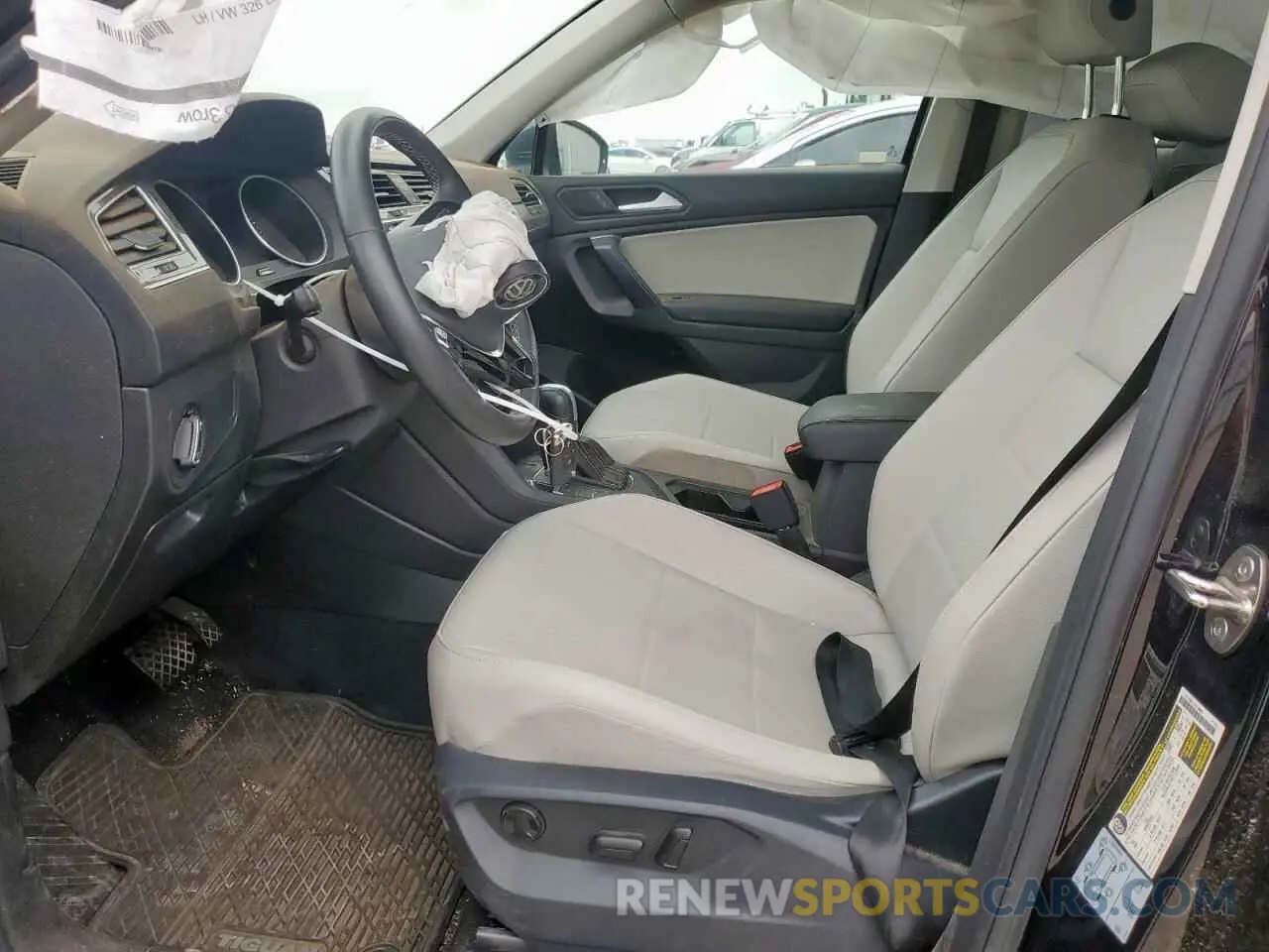 7 Photograph of a damaged car 3VV3B7AX8MM024773 VOLKSWAGEN TIGUAN 2021