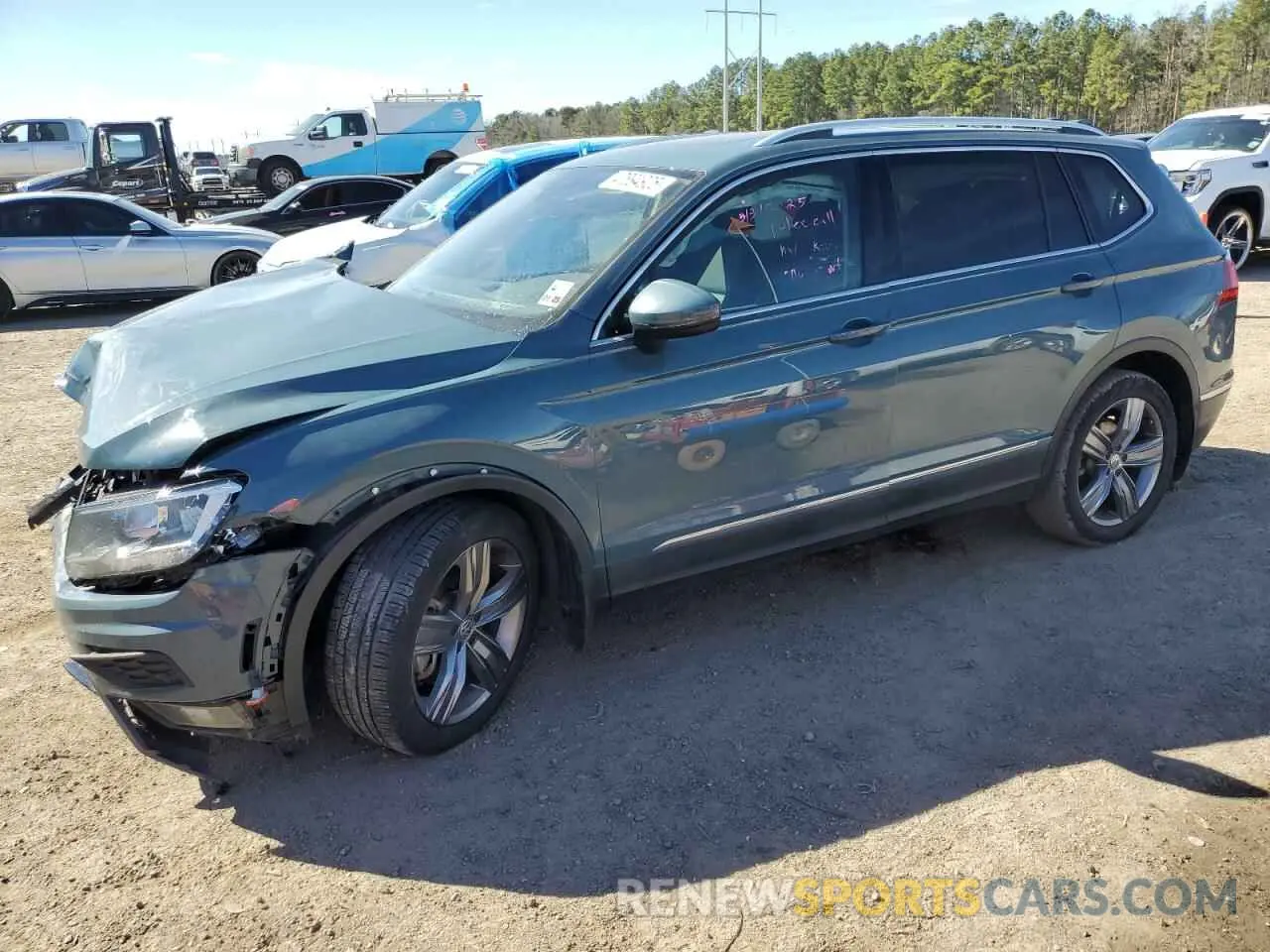 1 Photograph of a damaged car 3VV3B7AX8MM104042 VOLKSWAGEN TIGUAN 2021