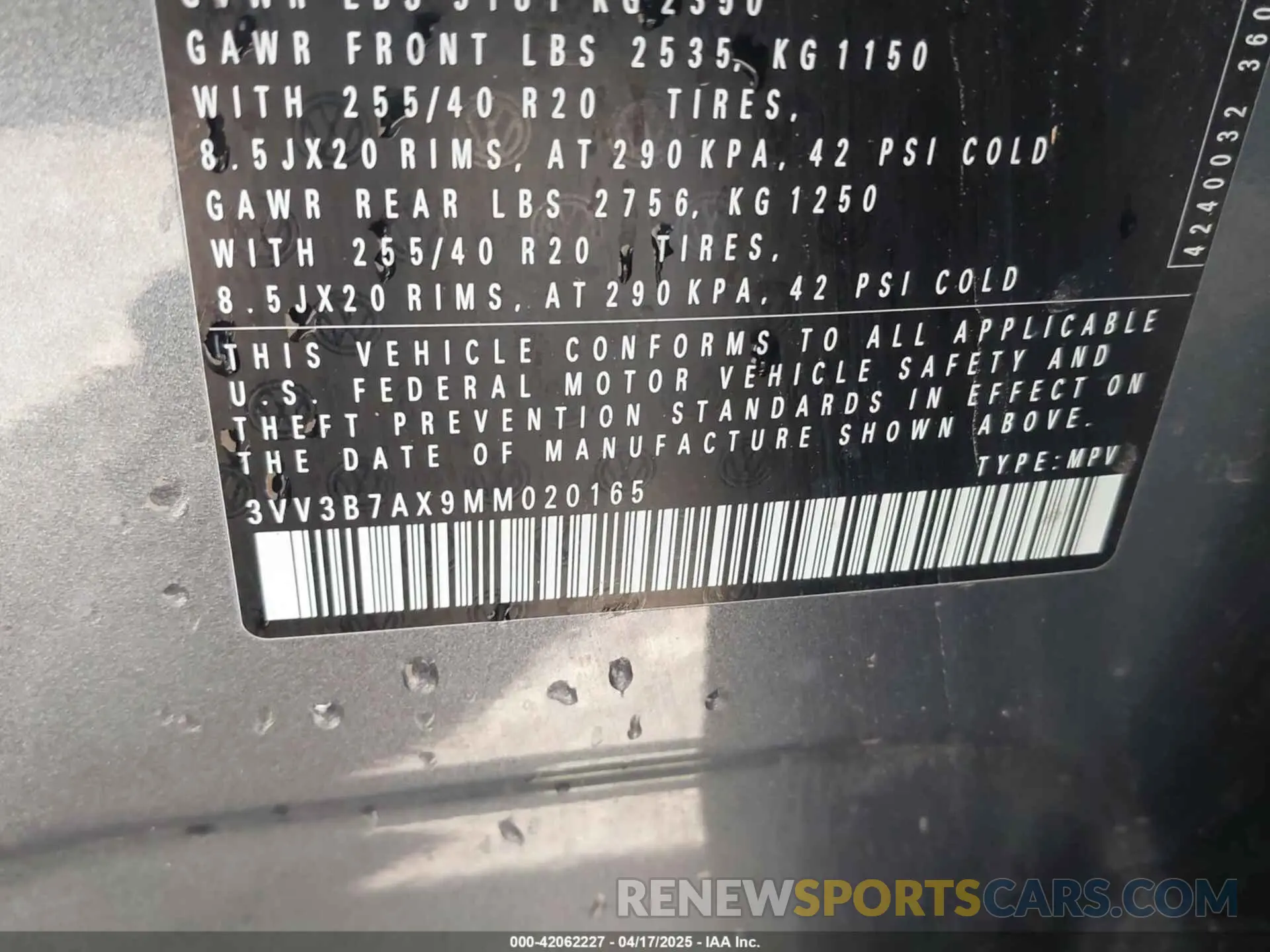 9 Photograph of a damaged car 3VV3B7AX9MM020165 VOLKSWAGEN TIGUAN 2021