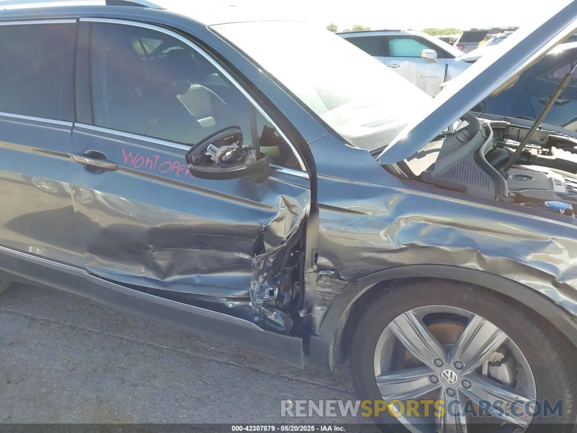 6 Photograph of a damaged car 3VV3B7AX9MM024121 VOLKSWAGEN TIGUAN 2021