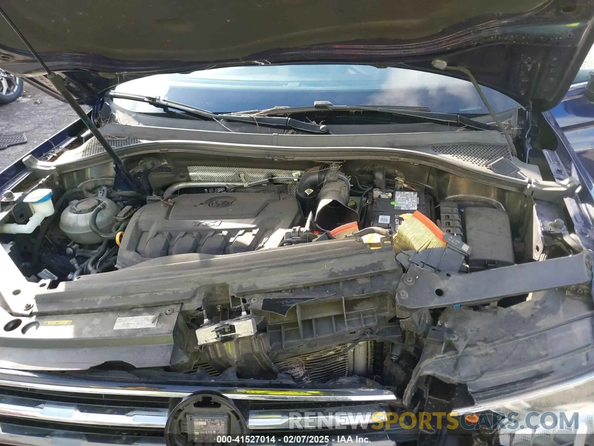 10 Photograph of a damaged car 3VV3B7AX9MM051125 VOLKSWAGEN TIGUAN 2021