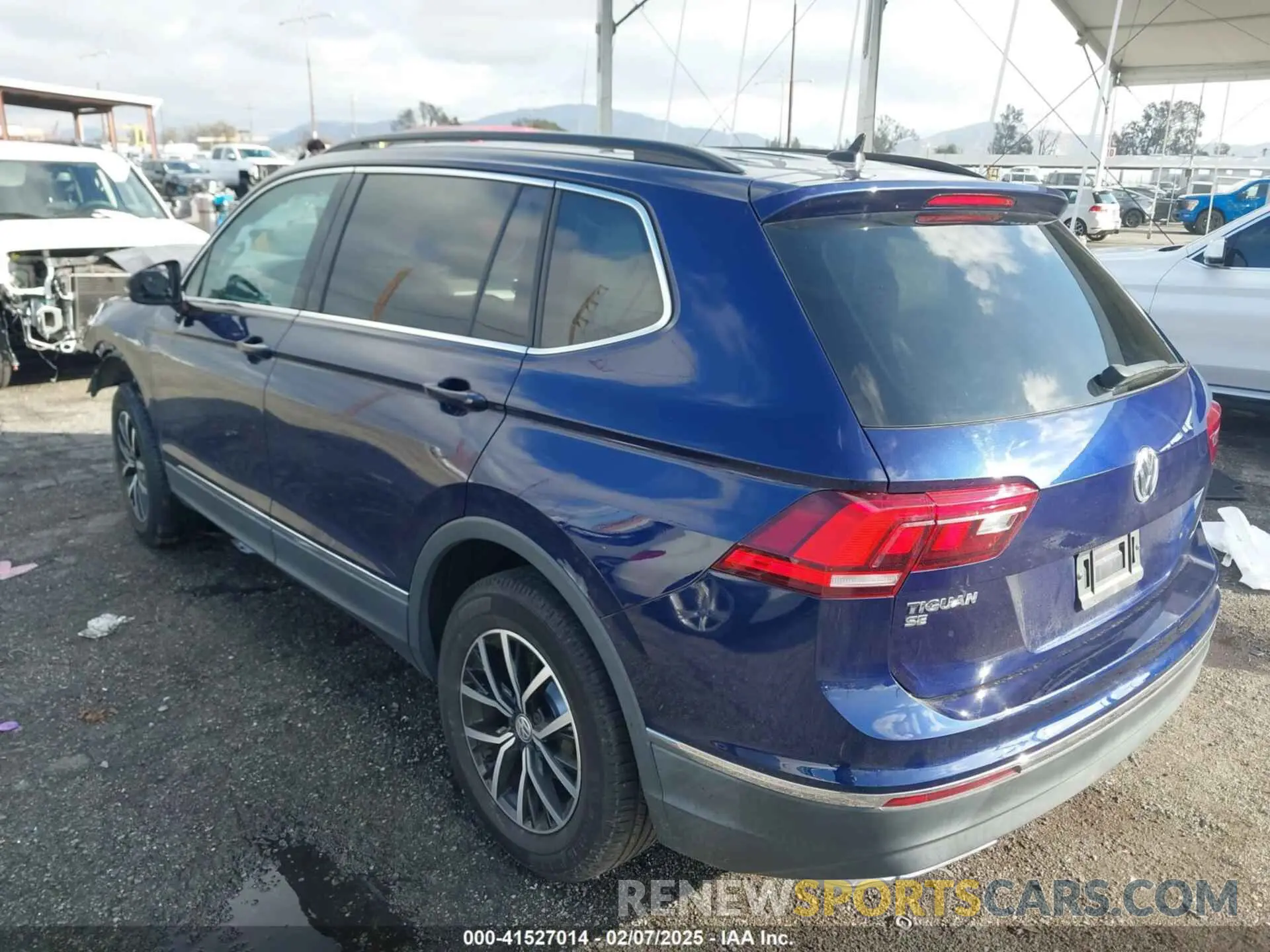 3 Photograph of a damaged car 3VV3B7AX9MM051125 VOLKSWAGEN TIGUAN 2021