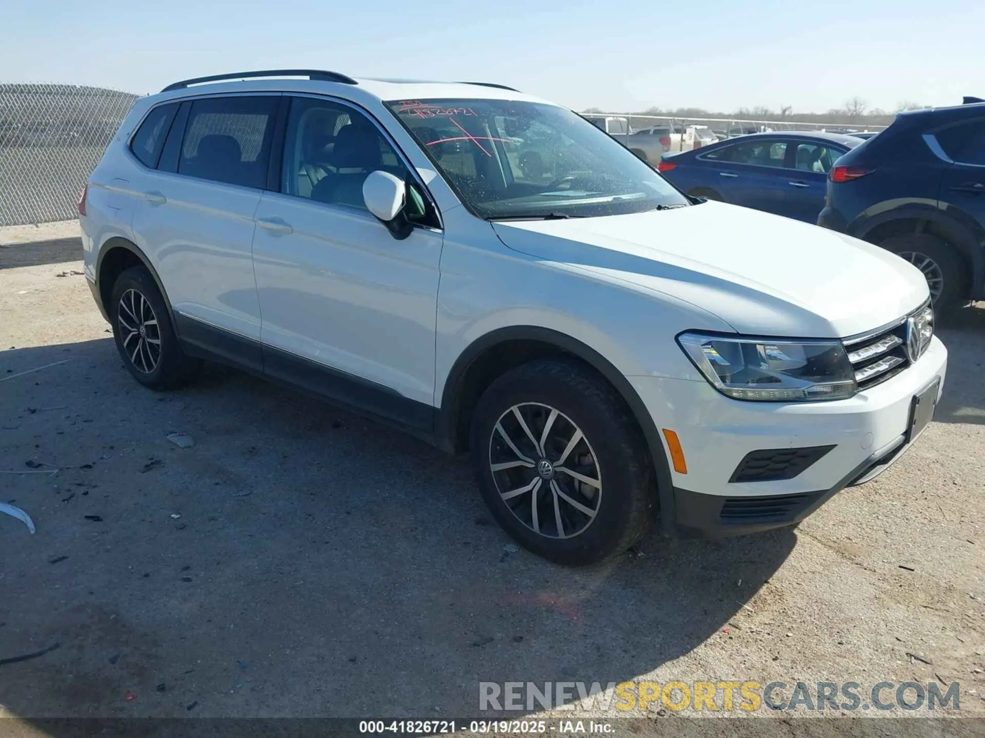 1 Photograph of a damaged car 3VV3B7AX9MM051920 VOLKSWAGEN TIGUAN 2021