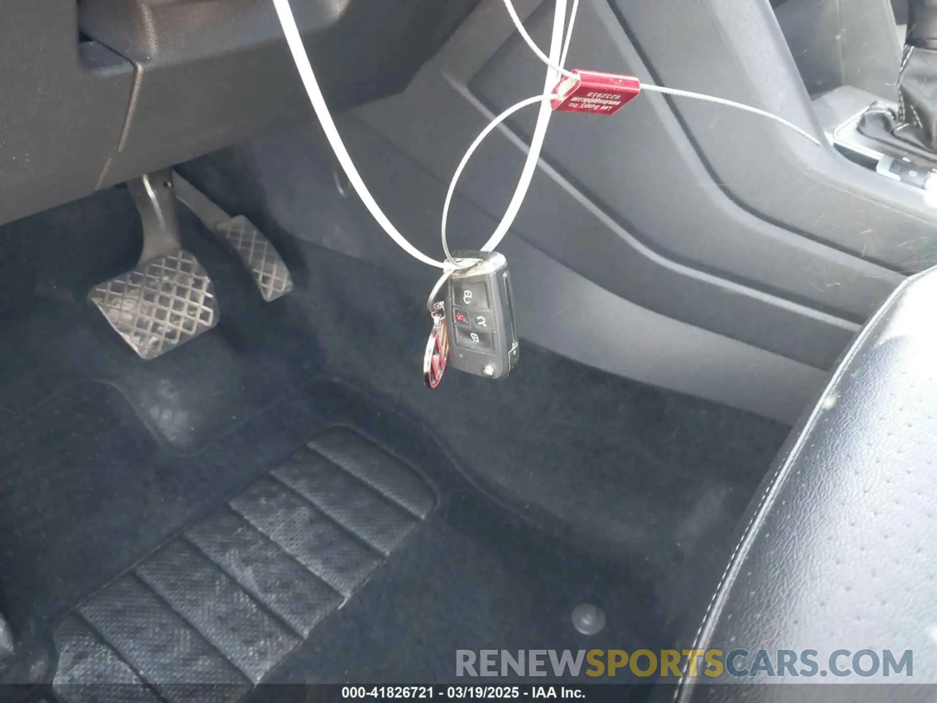 11 Photograph of a damaged car 3VV3B7AX9MM051920 VOLKSWAGEN TIGUAN 2021