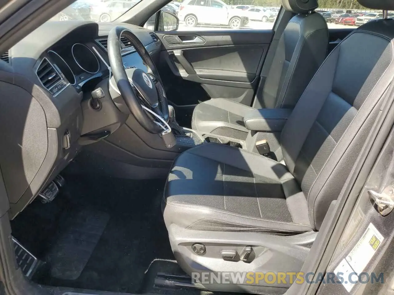 7 Photograph of a damaged car 3VV3B7AX9MM090023 VOLKSWAGEN TIGUAN 2021