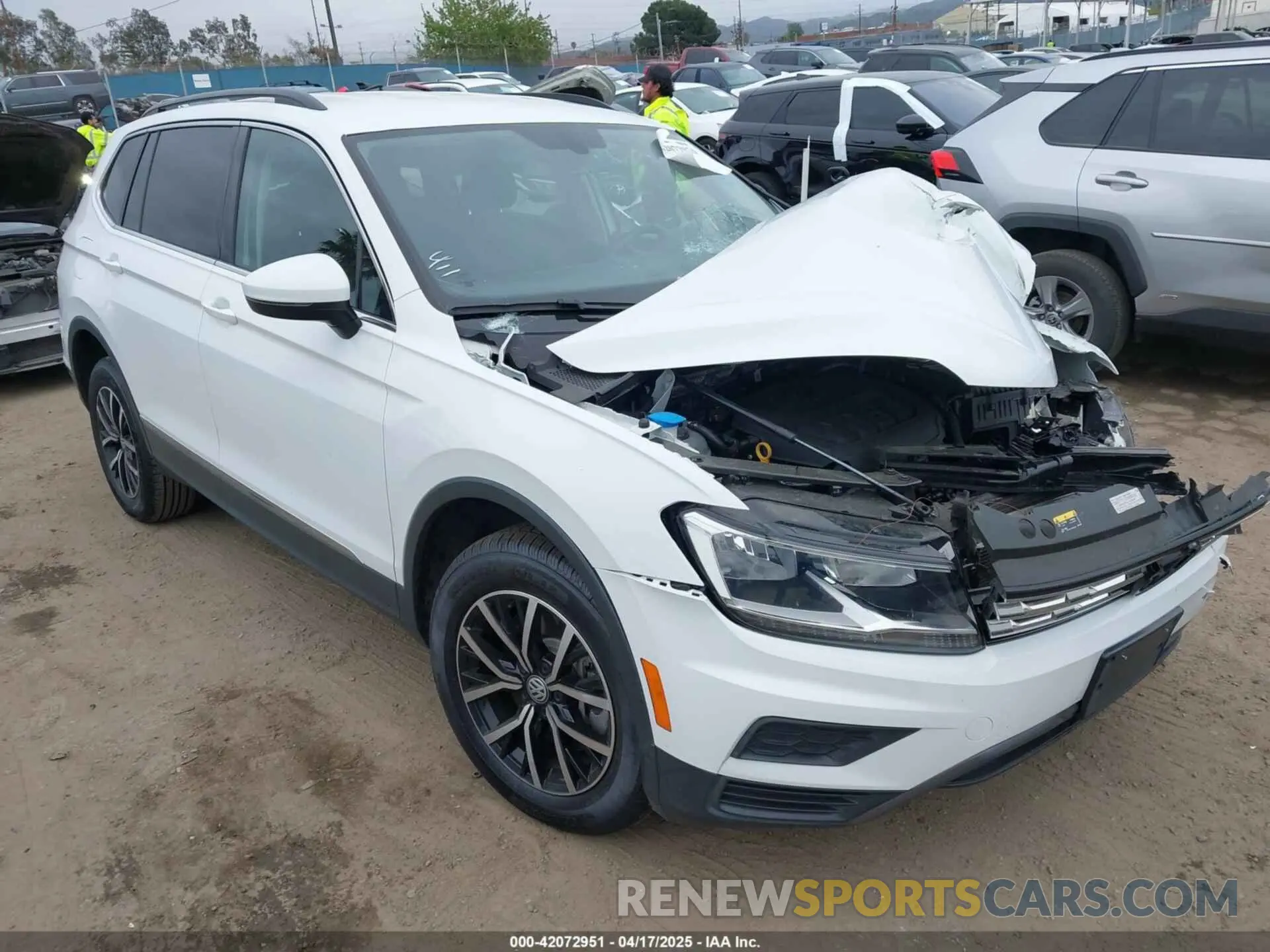 1 Photograph of a damaged car 3VV3B7AX9MM091043 VOLKSWAGEN TIGUAN 2021