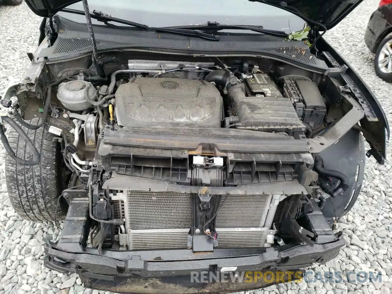 12 Photograph of a damaged car 3VV4B7AX2MM129930 VOLKSWAGEN TIGUAN 2021