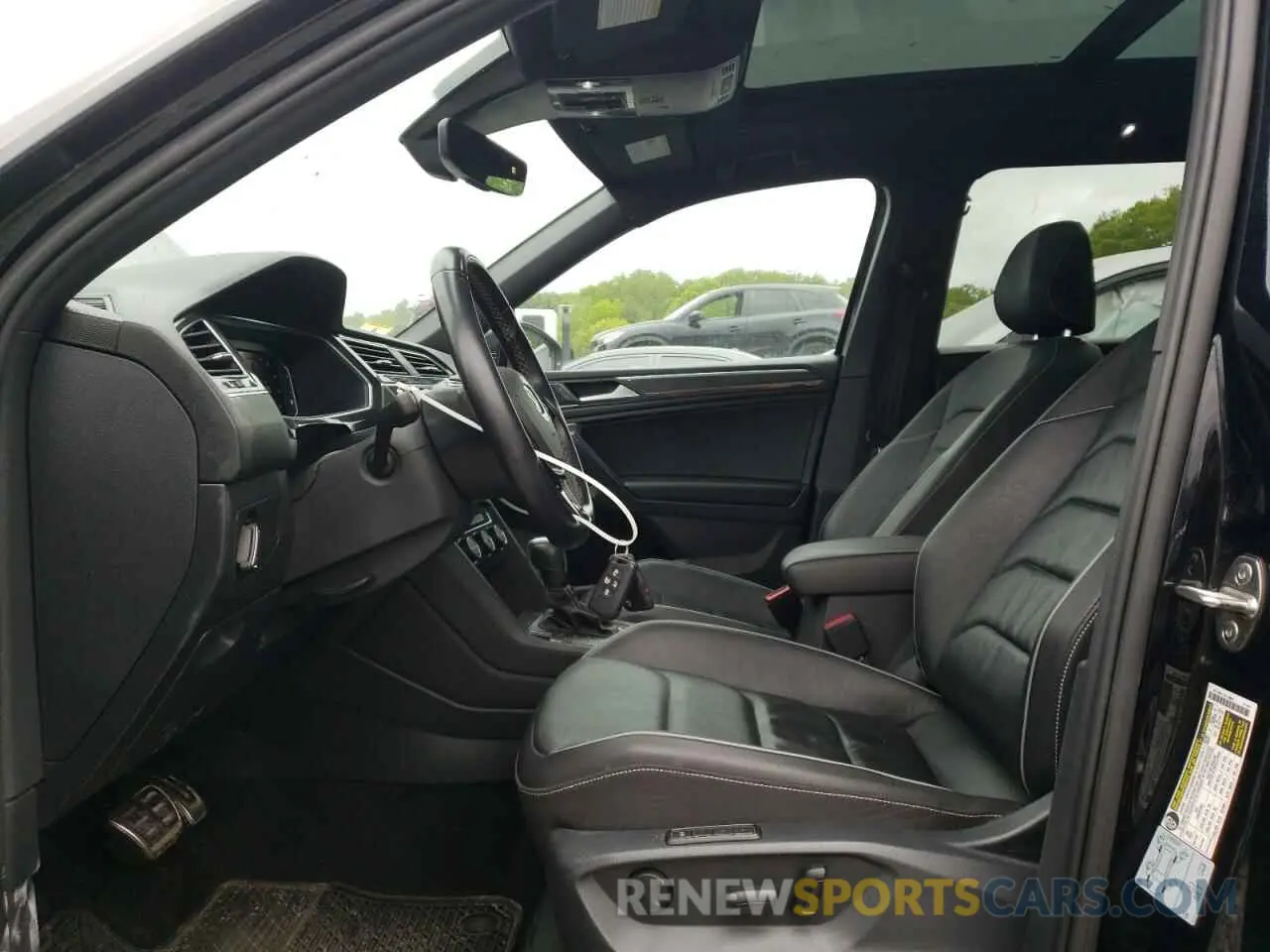 7 Photograph of a damaged car 3VV4B7AX2MM129930 VOLKSWAGEN TIGUAN 2021