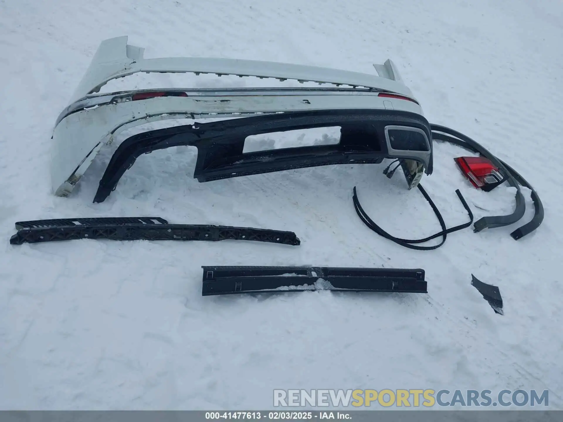 12 Photograph of a damaged car 3VV4B7AX3MM153105 VOLKSWAGEN TIGUAN 2021