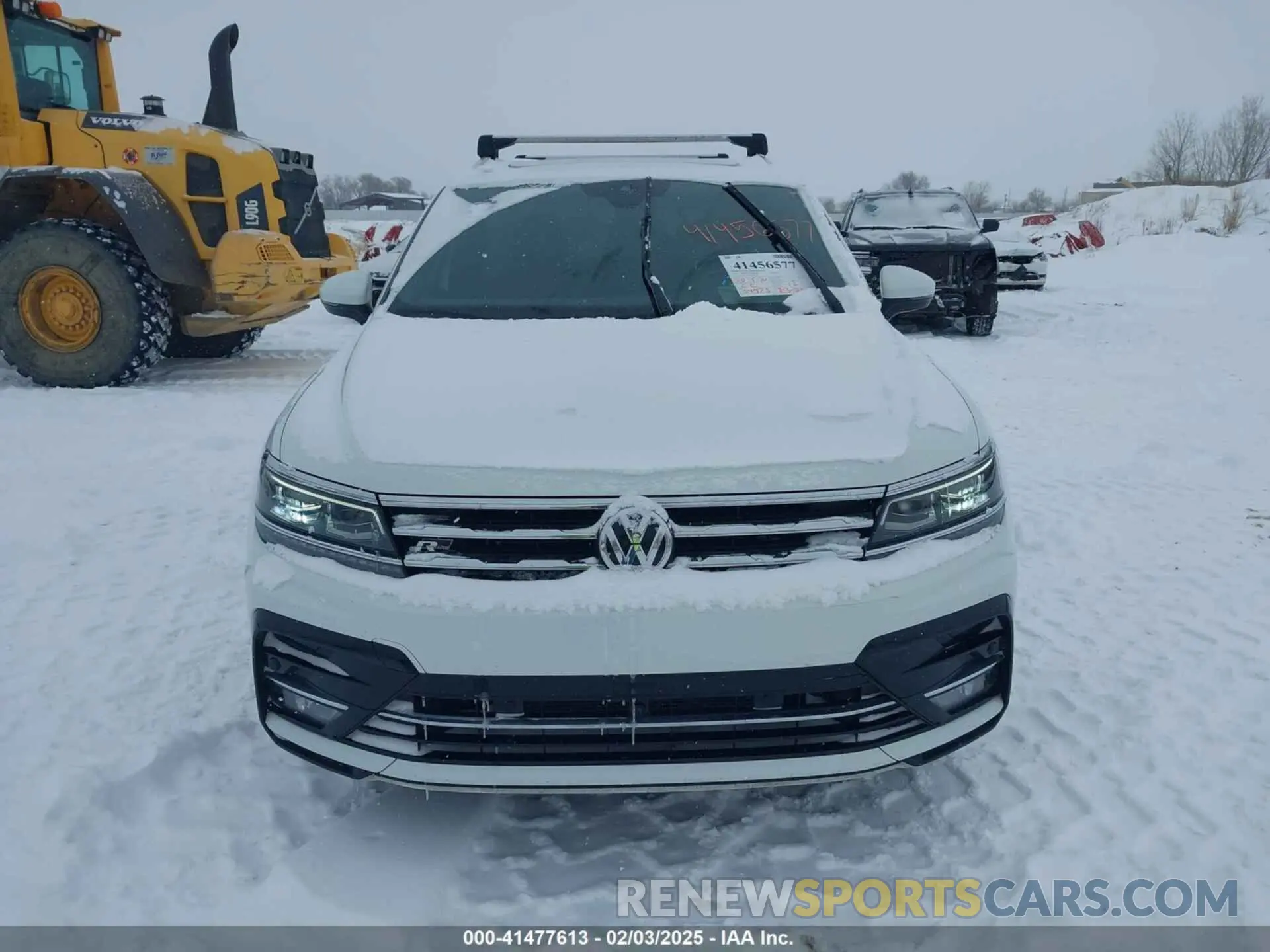 13 Photograph of a damaged car 3VV4B7AX3MM153105 VOLKSWAGEN TIGUAN 2021
