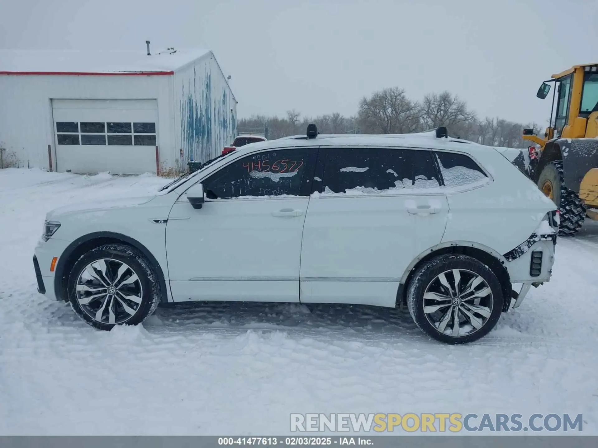 15 Photograph of a damaged car 3VV4B7AX3MM153105 VOLKSWAGEN TIGUAN 2021