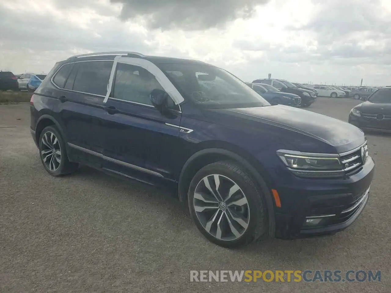 4 Photograph of a damaged car 3VV4B7AX7MM121323 VOLKSWAGEN TIGUAN 2021