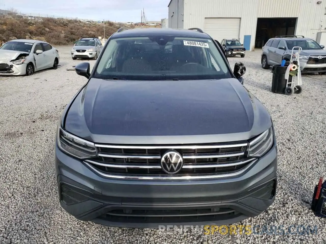 5 Photograph of a damaged car 3VV0B7AX2NM038768 VOLKSWAGEN TIGUAN 2022