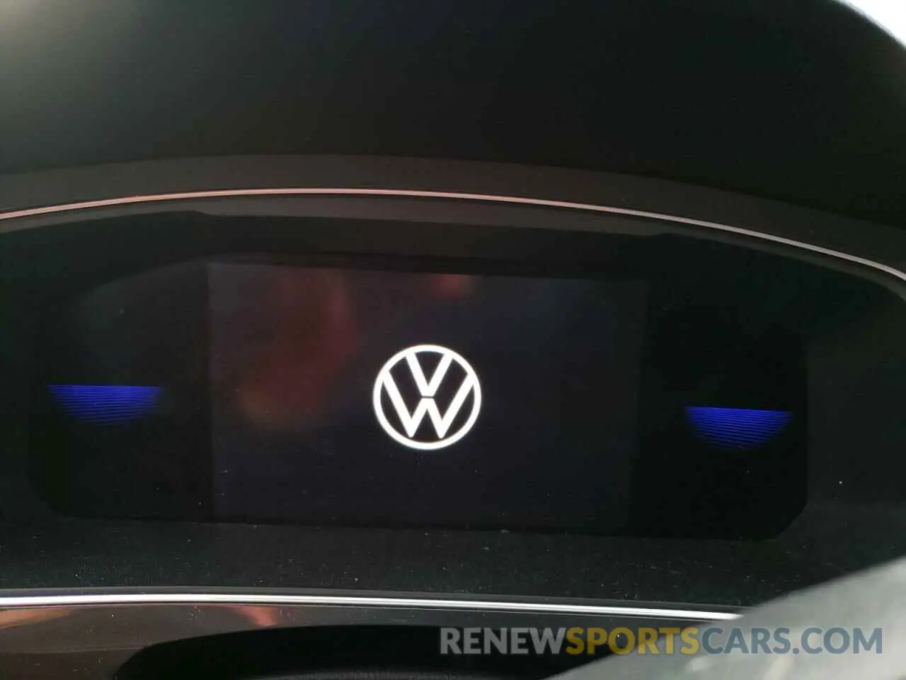 9 Photograph of a damaged car 3VV0B7AX2NM038768 VOLKSWAGEN TIGUAN 2022