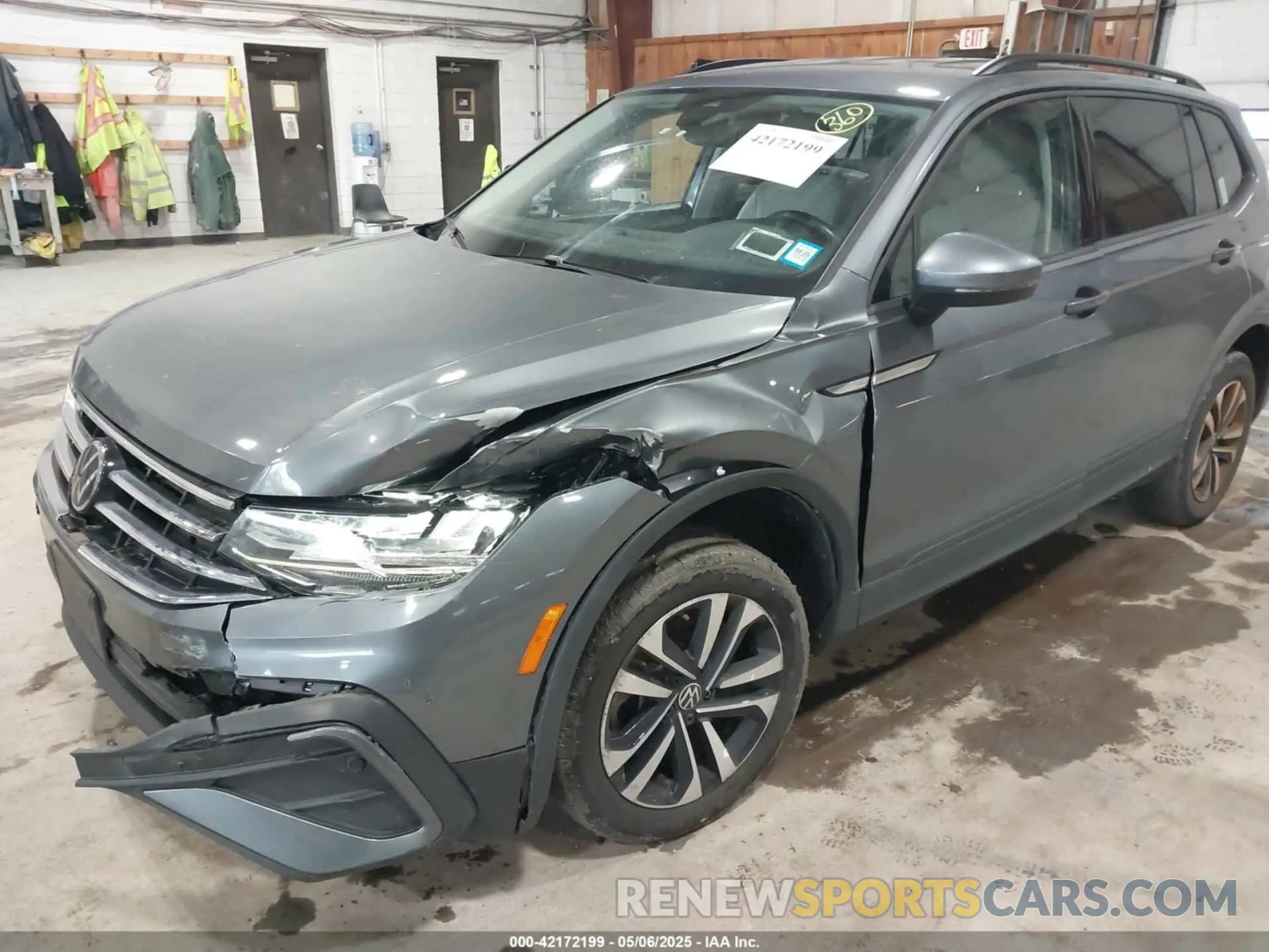 6 Photograph of a damaged car 3VV0B7AX2NM042934 VOLKSWAGEN TIGUAN 2022