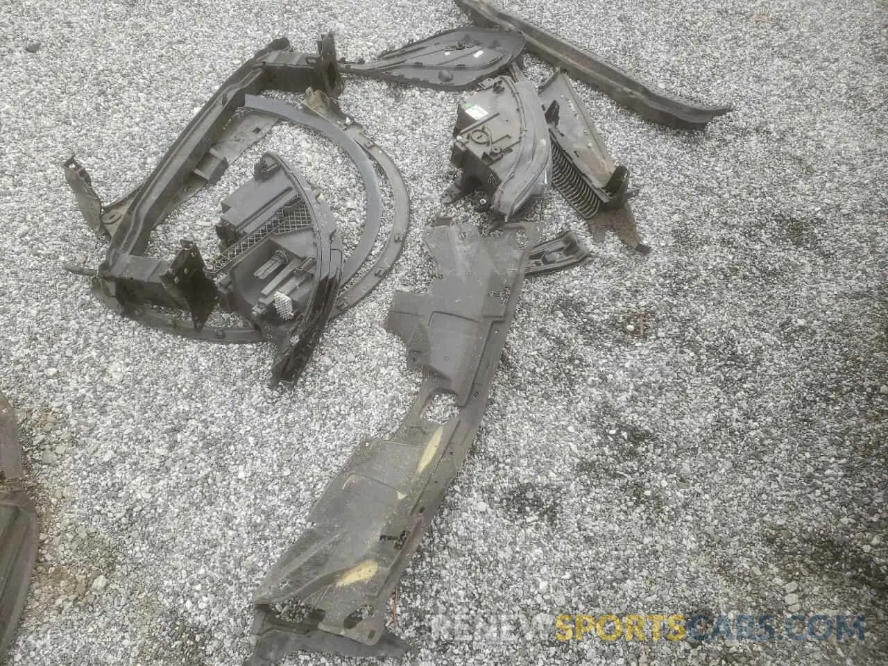 13 Photograph of a damaged car 3VV0B7AX3NM076297 VOLKSWAGEN TIGUAN 2022