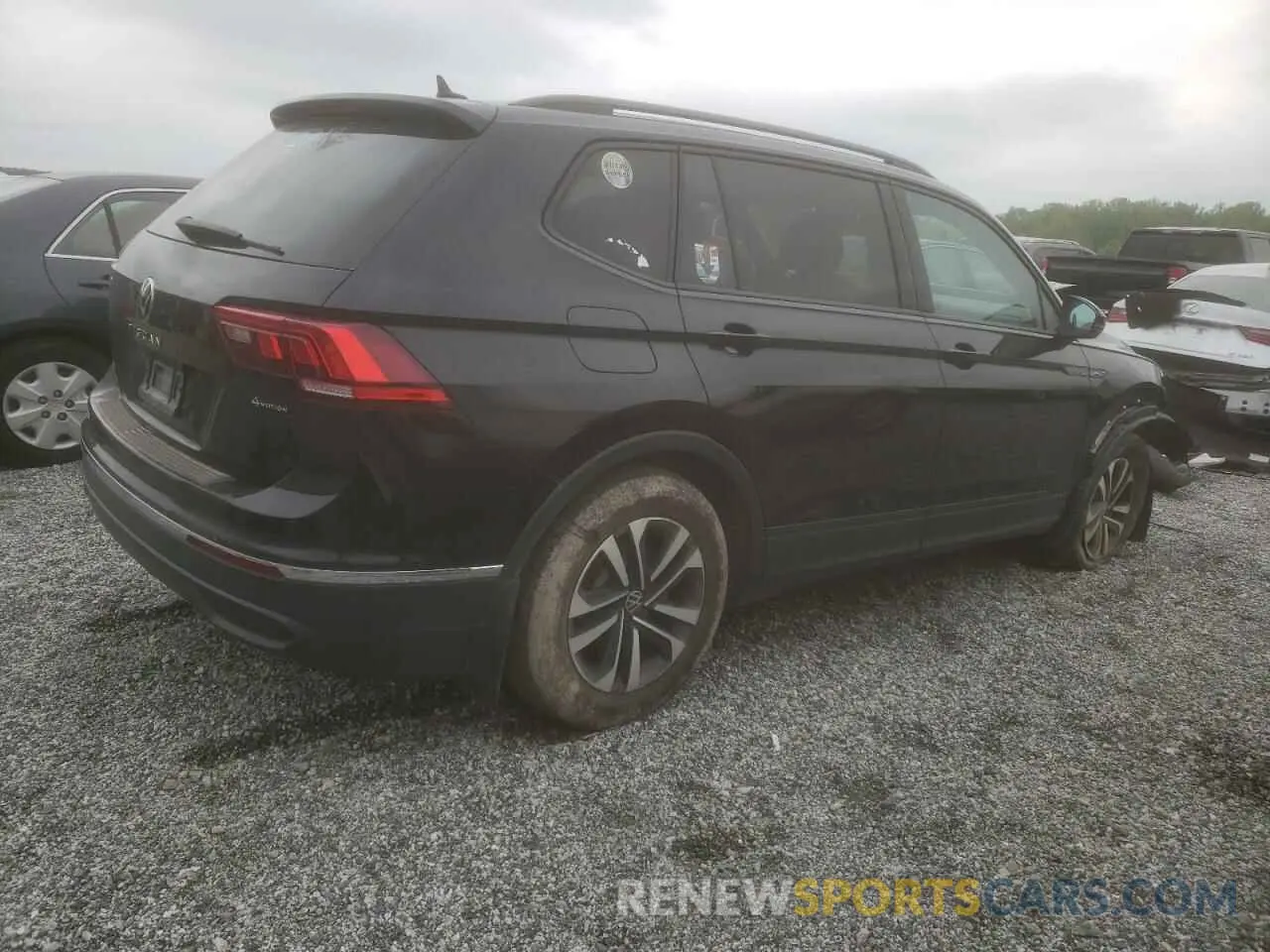 3 Photograph of a damaged car 3VV0B7AX3NM076297 VOLKSWAGEN TIGUAN 2022