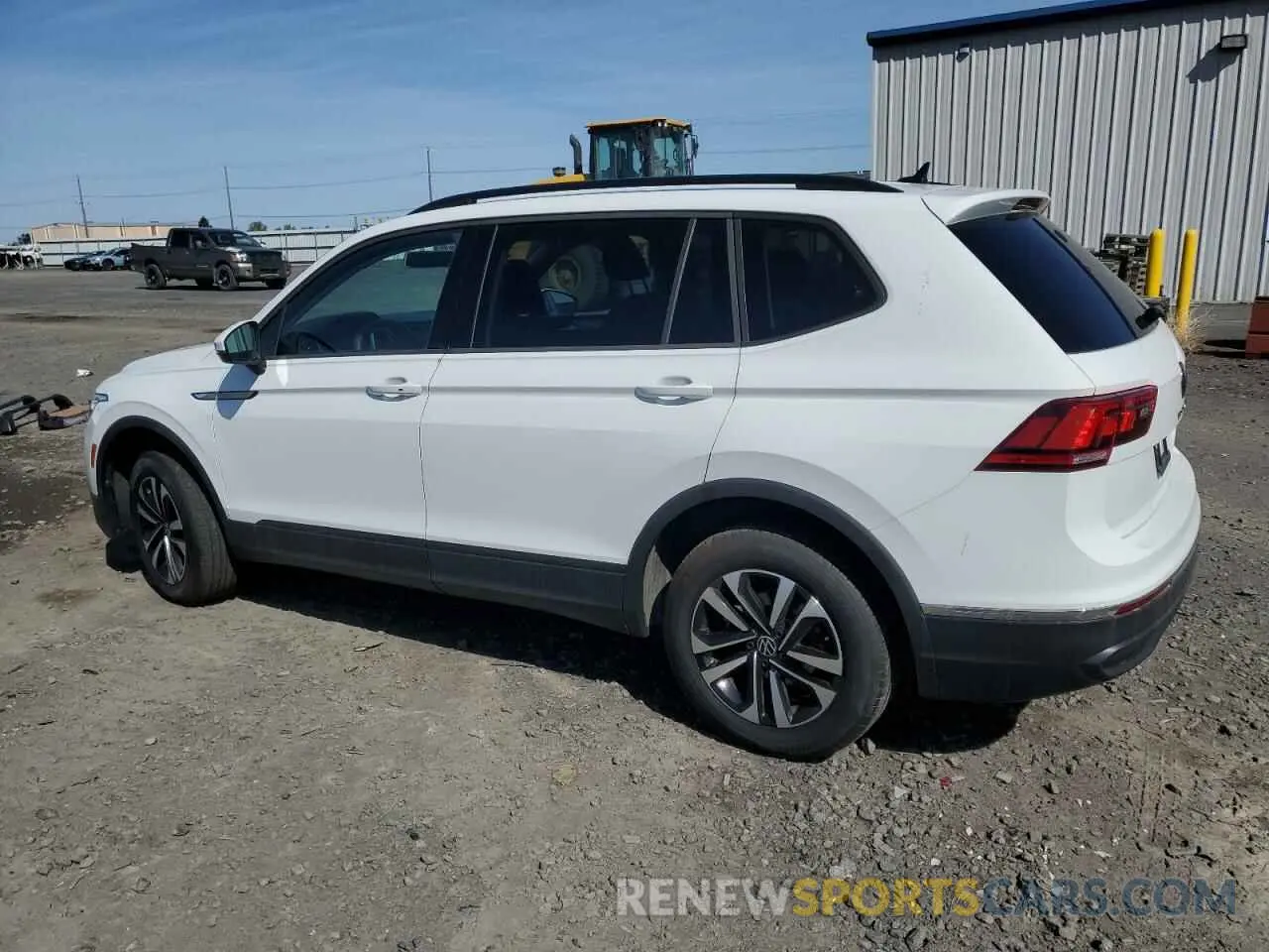2 Photograph of a damaged car 3VV0B7AX5NM117724 VOLKSWAGEN TIGUAN 2022