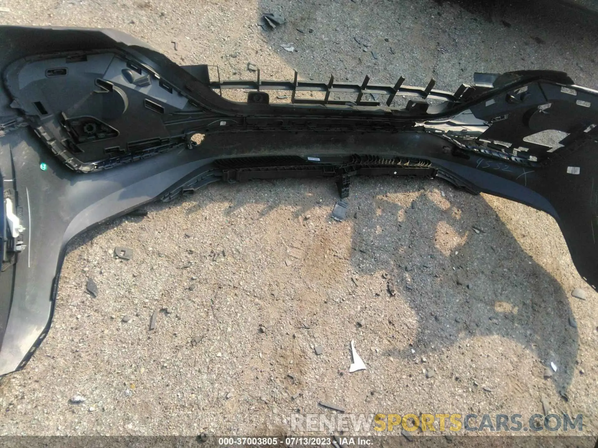 12 Photograph of a damaged car 3VV0B7AX7NM108555 VOLKSWAGEN TIGUAN 2022