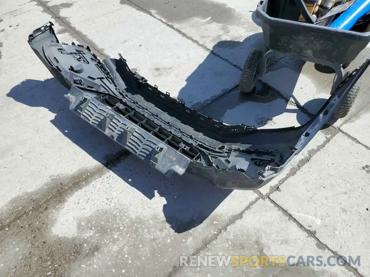 13 Photograph of a damaged car 3VV0B7AXXNM045175 VOLKSWAGEN TIGUAN 2022