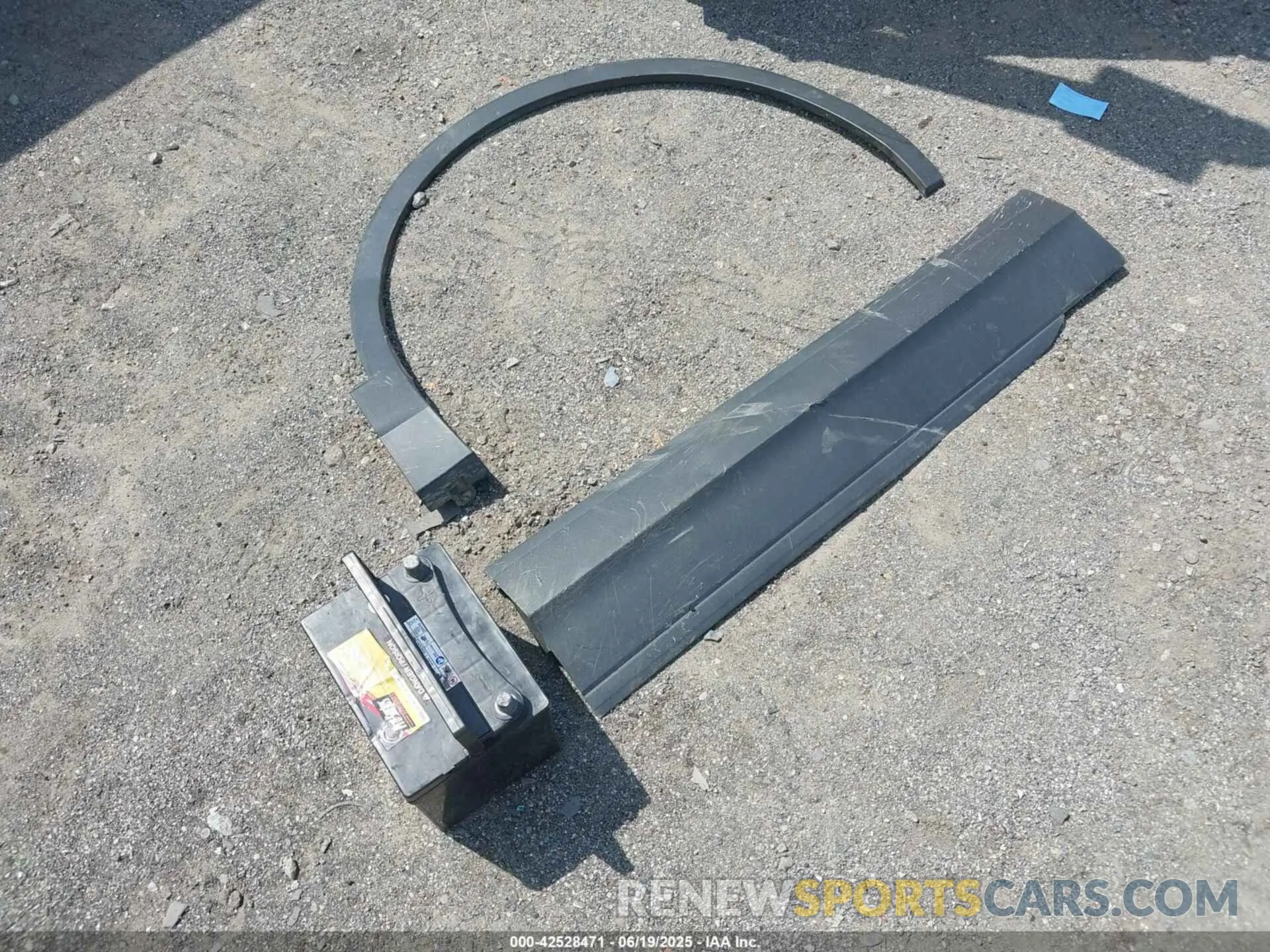 11 Photograph of a damaged car 3VV0B7AXXNM080962 VOLKSWAGEN TIGUAN 2022