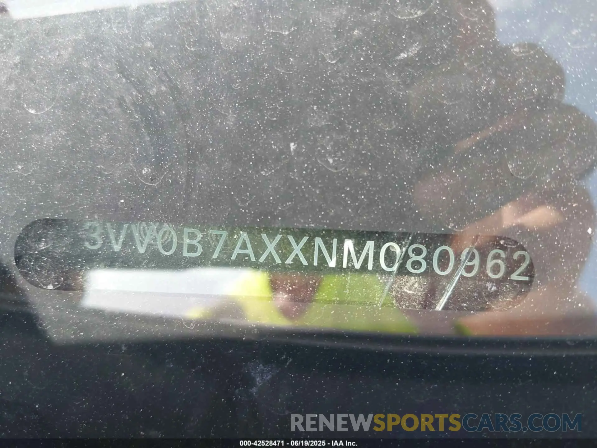 9 Photograph of a damaged car 3VV0B7AXXNM080962 VOLKSWAGEN TIGUAN 2022