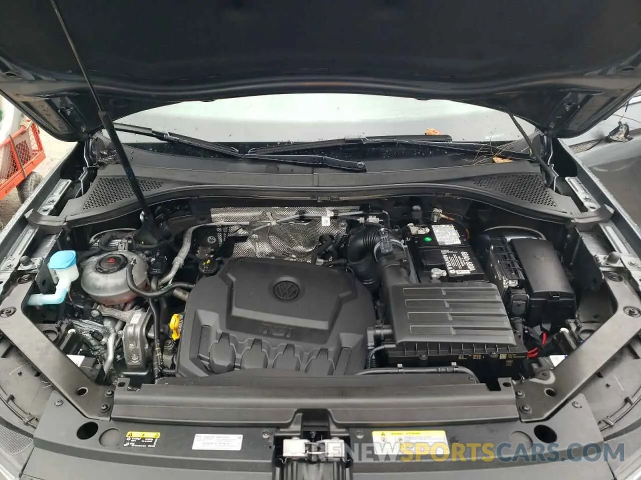 12 Photograph of a damaged car 3VV1B7AX0NM131082 VOLKSWAGEN TIGUAN 2022